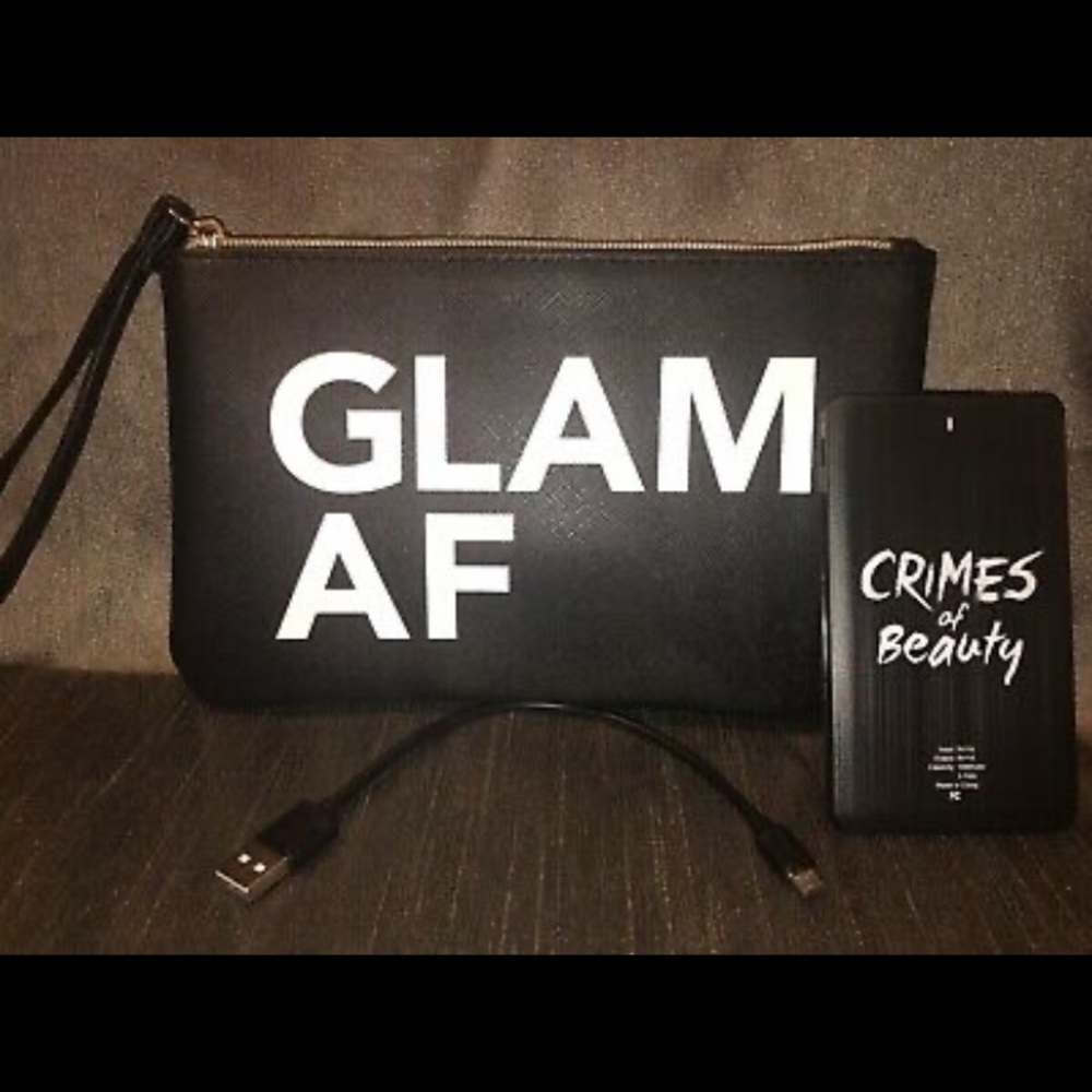 Charging Bank And carrying Clutch